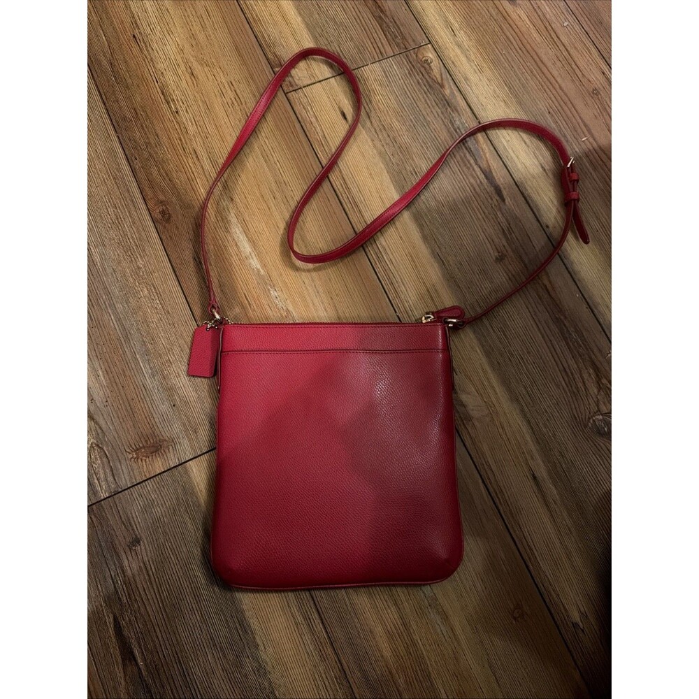 Coach North South Crossbody Bag-Red w/ Adjustable Strap Gold Hardware.Excellent! - Picture 16 of 16